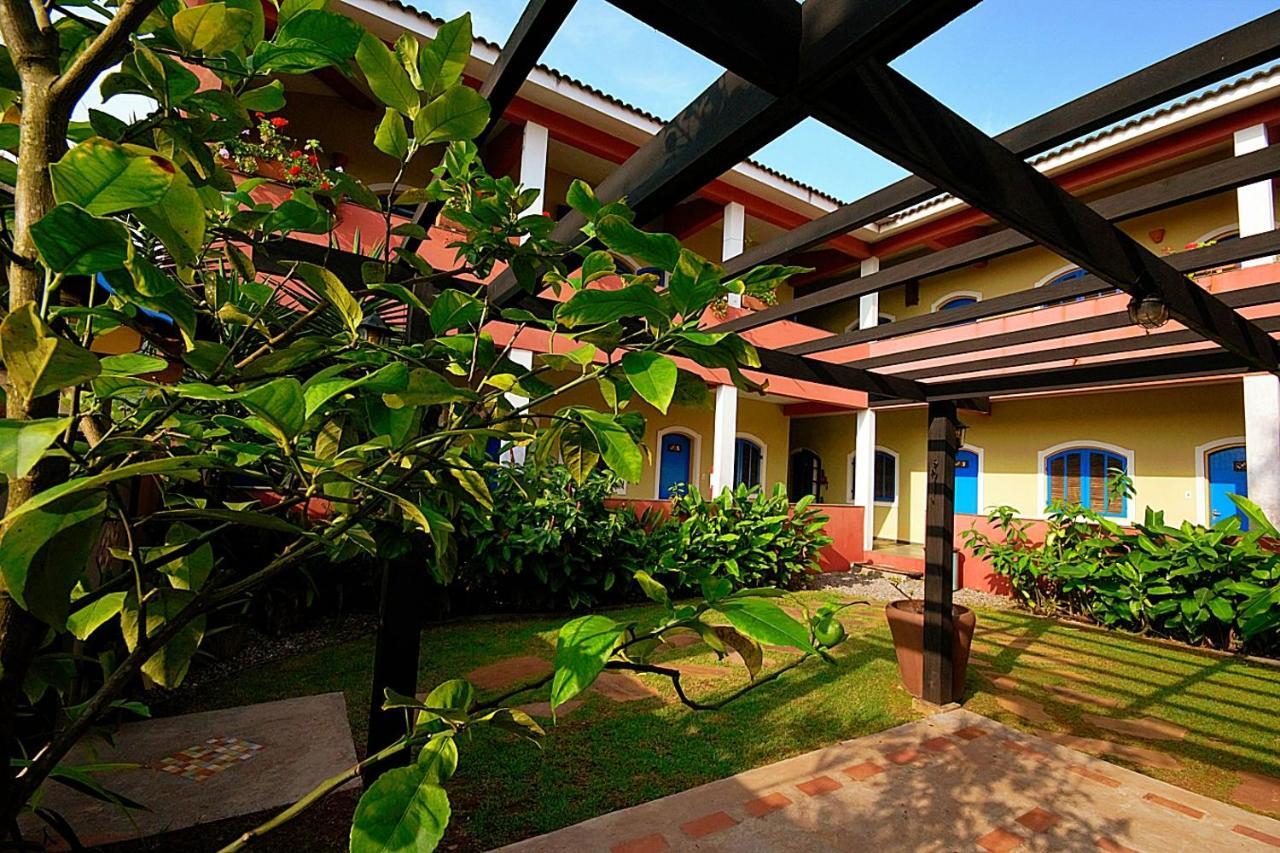Sollar Dos Geranios Hotel Peruibe Bagian luar foto